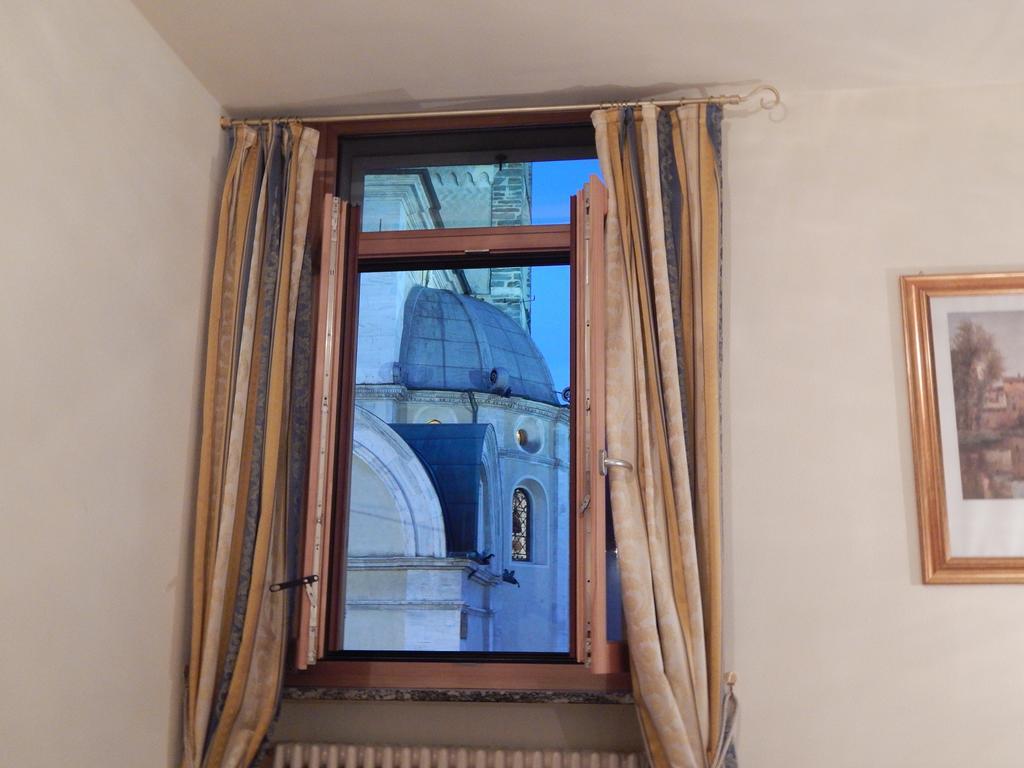 Albergo Altavilla Тирано Екстериор снимка